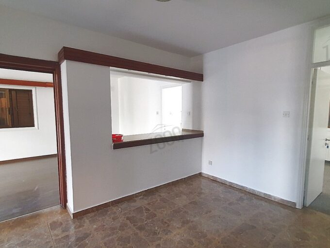 4 Bed Whole Floor Flat For Rent In Agioi Omologites